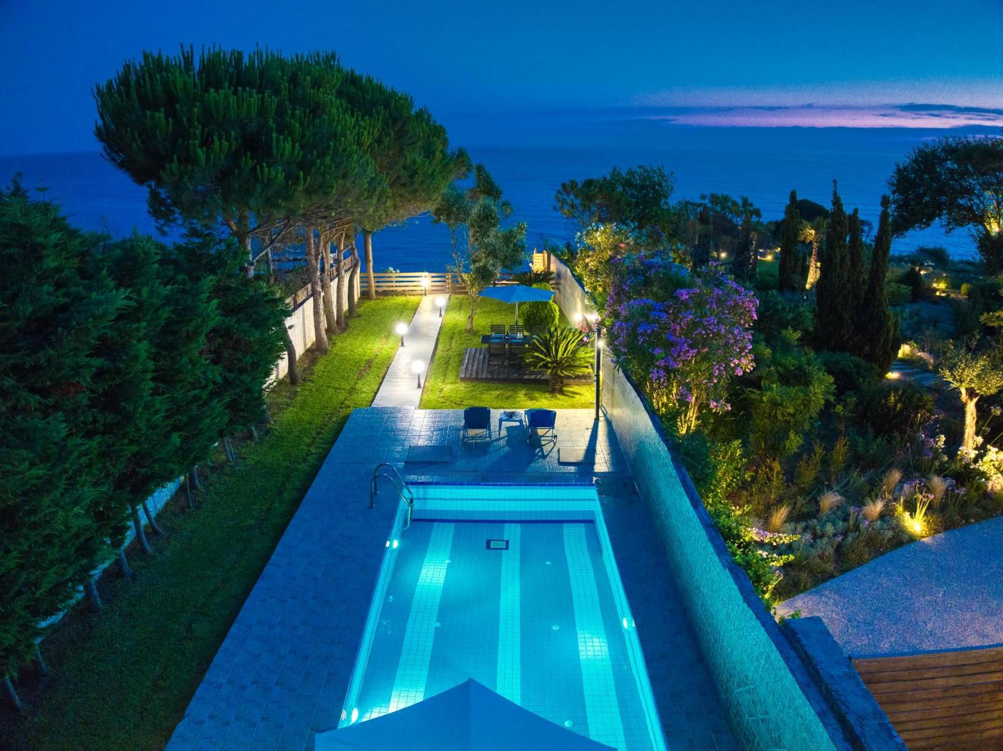 Villa Angela Agios Matthaios  Екстер'єр фото