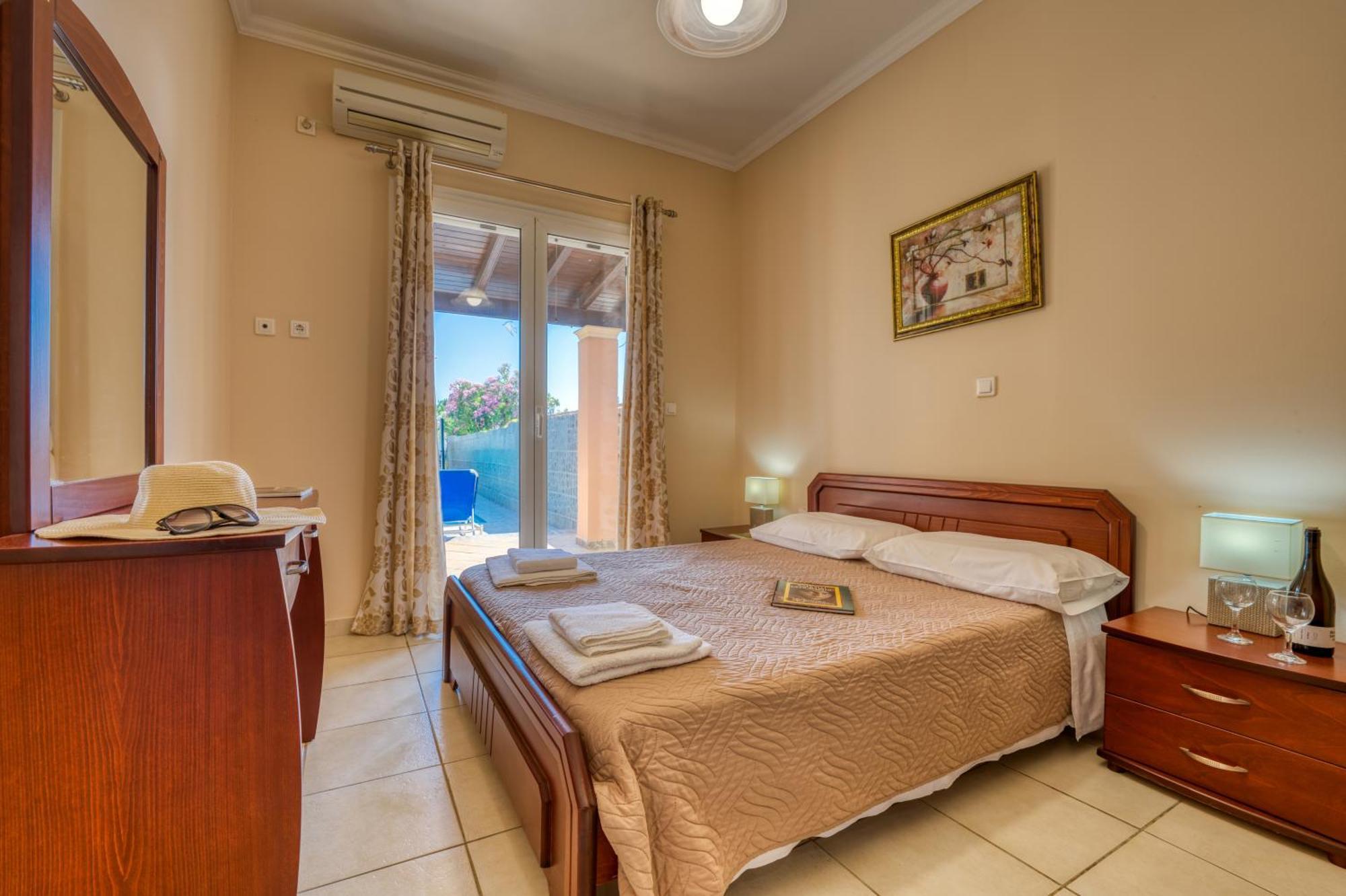 Villa Angela Agios Matthaios  Екстер'єр фото