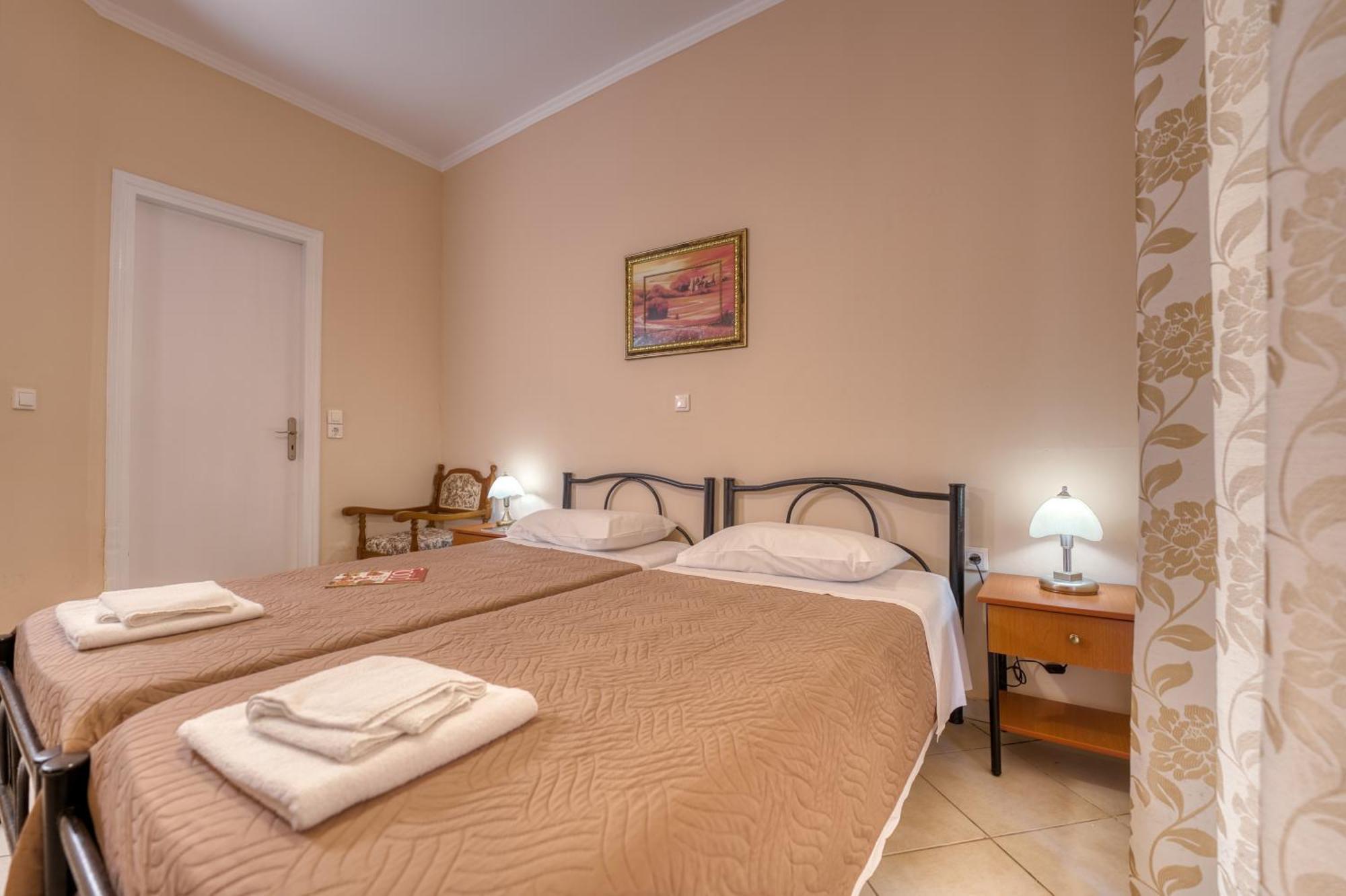 Villa Angela Agios Matthaios  Екстер'єр фото